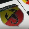 2x ABARTH GOLD Aufkleber Logo Emblem GOLD Schriftzug selbstklebend Skorpion Fiat