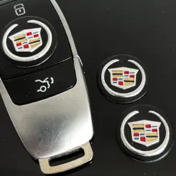 1x Cadillac Schlüssel 25mm Aufkleber ALU Schlüssellogo Emblem Schriftzug LOGO Patch
