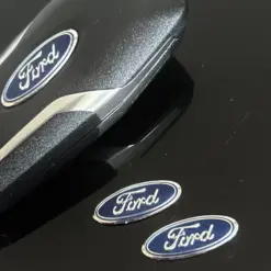 1x FORD original Aufkleber 3D Schlüssellogo 23x10mm Emblem Schriftzug Logo selbstklebend