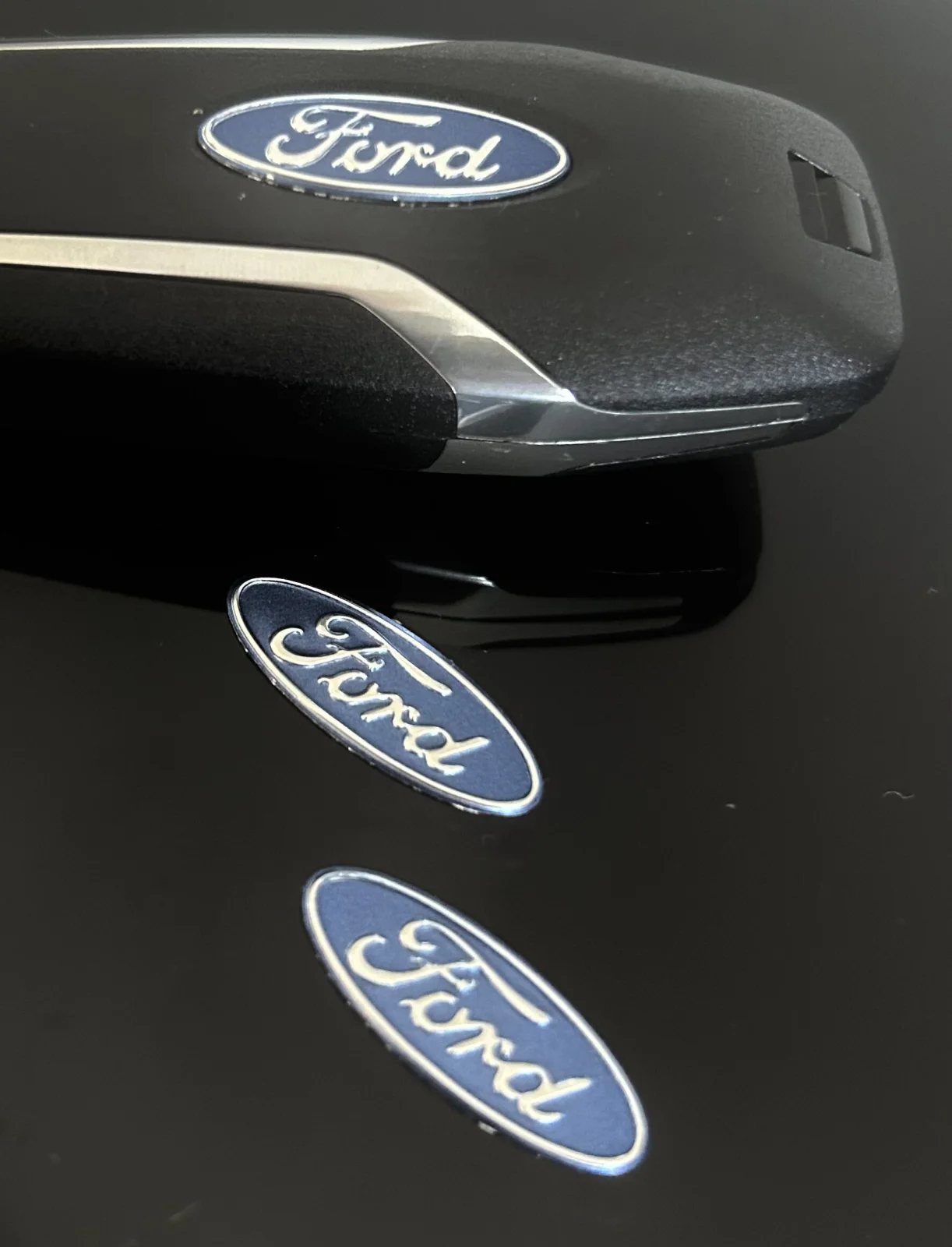 1x FORD original Aufkleber 3D Schlüssellogo 25x10mm Emblem Schriftzug Logo selbstklebend – Bild 4