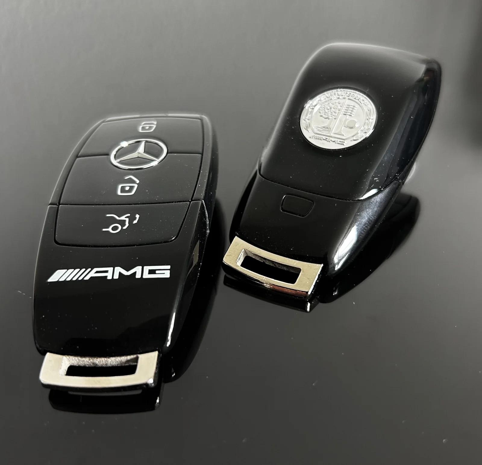 1x für MERCEDES Funkschlüssel AMG in METALL schwarz glänzend Gehäuse Autoschlüssel Fahrzeugschlüssel Schlüssel Fernbedienung