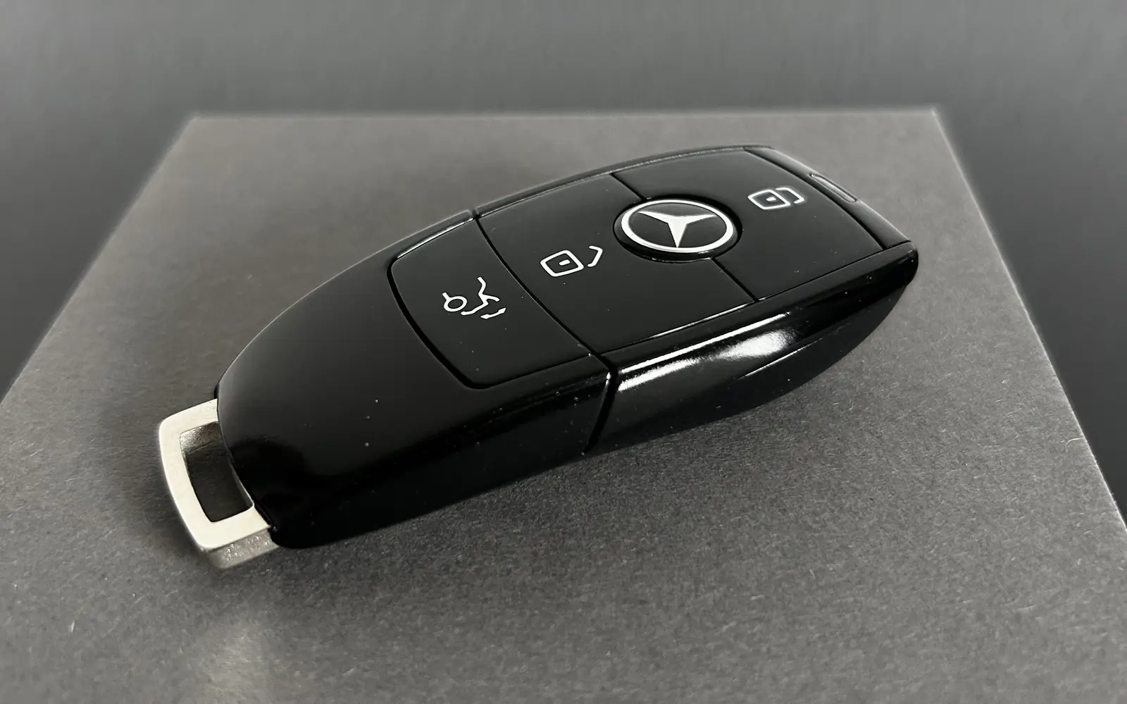1x für MERCEDES Funkschlüssel in METALL schwarz glänzend Gehäuse Autoschlüssel Fahrzeugschlüssel Schlüssel Fernbedienung – Bild 4