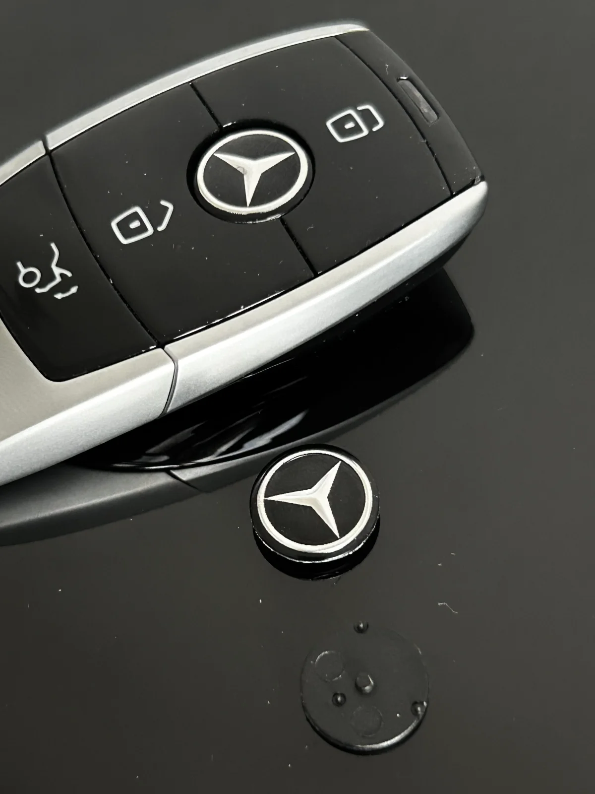 1x für MERCEDES Schlüsselemblem für Gehäuse wie abgebildet glänzend schwarz Schlüssellogo Emblem Schriftzug LOGO Stern – Bild 3