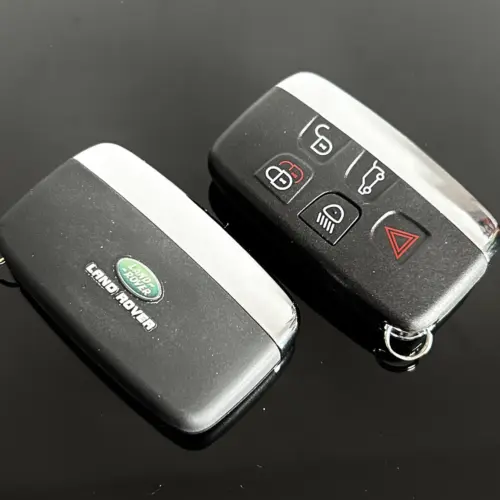 1x NEU Range Land Rover EDITION Schlüsselgehäuse 4 Tasten Metall Kunststoff schwarz mit Logo Emblem
