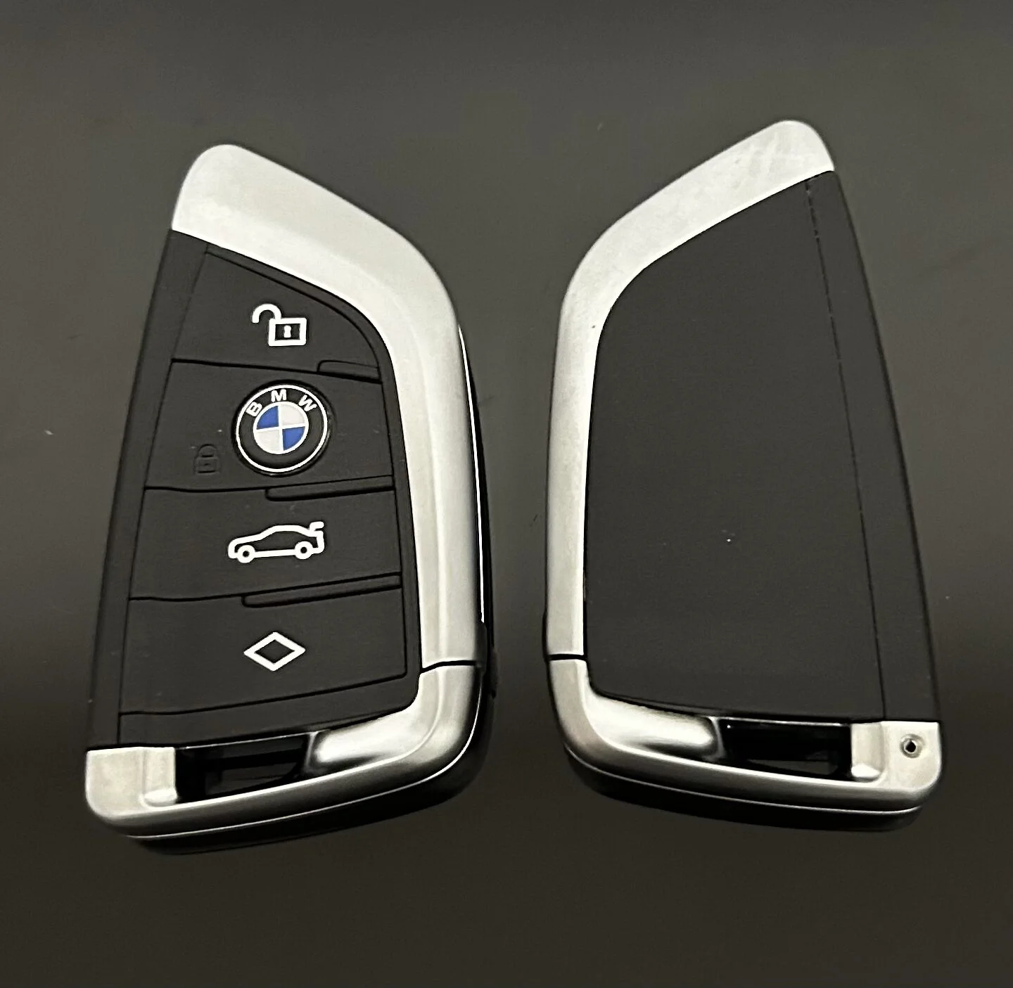 1x NEU Schlüssel Gehäuse 4 Tasten + Emblem für BMW 3 5 6 8 X3 X4 X5 X7 G21 G20 G31 G30 Autoschlüssel – Bild 4