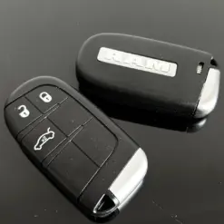 1x RAM Challenger Chrysler Jeep Dodge Schlüsselgehäuse mit Emblem Logo Autoschlüssel (Kopie)