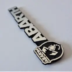 ABARTH 3D Aluschild 45x11mm Lenkrad Amatur Spiegel Aufkleber SPEAKER Logo Emblem – Bild 5