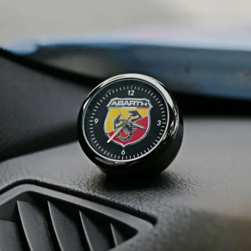 Abarth Uhr mini innen Autouhr 4cm in OVP CLOCK Watch Tischuhr Deko