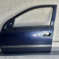 TÜR LINKS VORNE Opel Astra G Kombi Caravan Blaumetallic Z282 mit Fenster