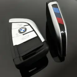 NEU 1x Schlüssel Gehäuse 3 Tasten schwarz/silber mit EMBLEM für BMW 3 5 6 8 X3 X4 X5 X7 G21 G20 G31 G30