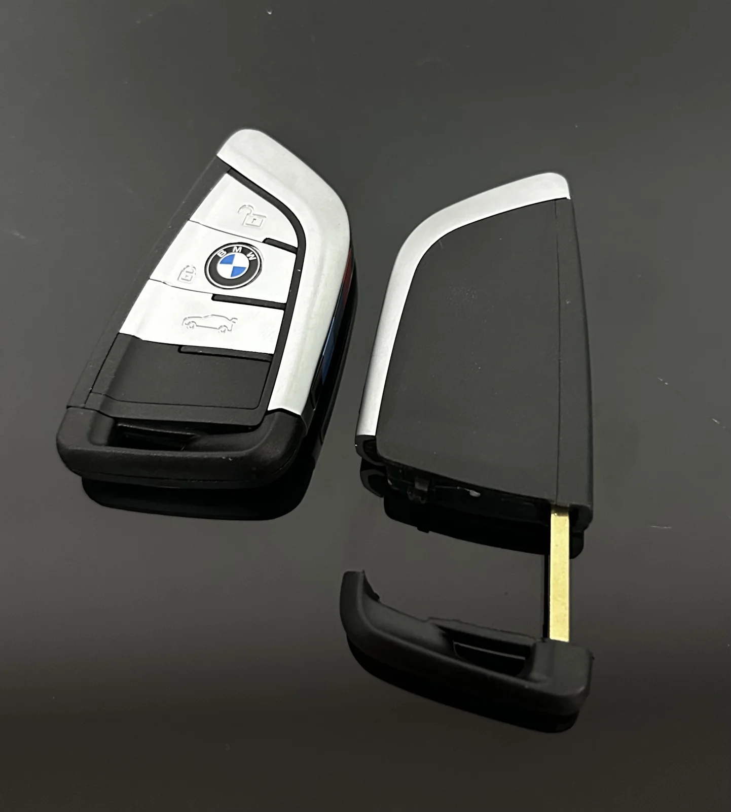 NEU 1x Schlüssel Gehäuse 3 Tasten schwarz/silber mit EMBLEM für BMW 3 5 6 8 X3 X4 X5 X7 G21 G20 G31 G30 – Bild 5