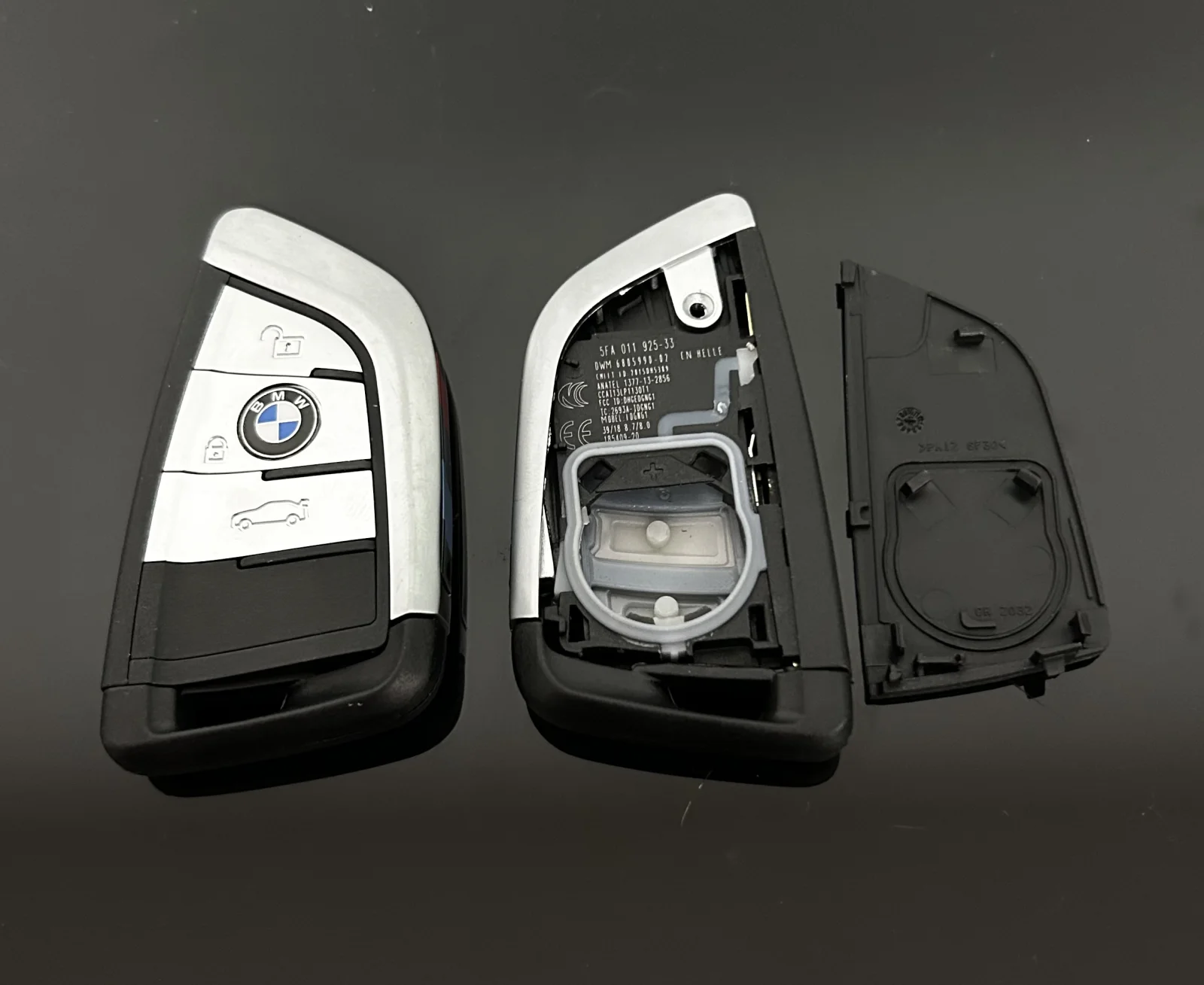 NEU 1x Schlüssel Gehäuse 3 Tasten schwarz/silber mit EMBLEM für BMW 3 5 6 8 X3 X4 X5 X7 G21 G20 G31 G30 – Bild 7
