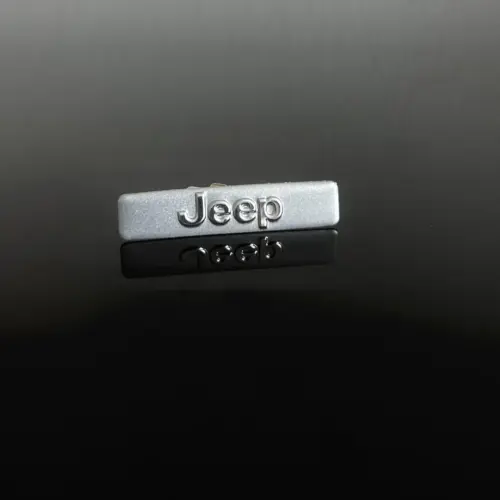 NEW Chrome Silver Jeep Cherokee Wrangler Patriot Liberty Emblem 4cm x 0,8cm