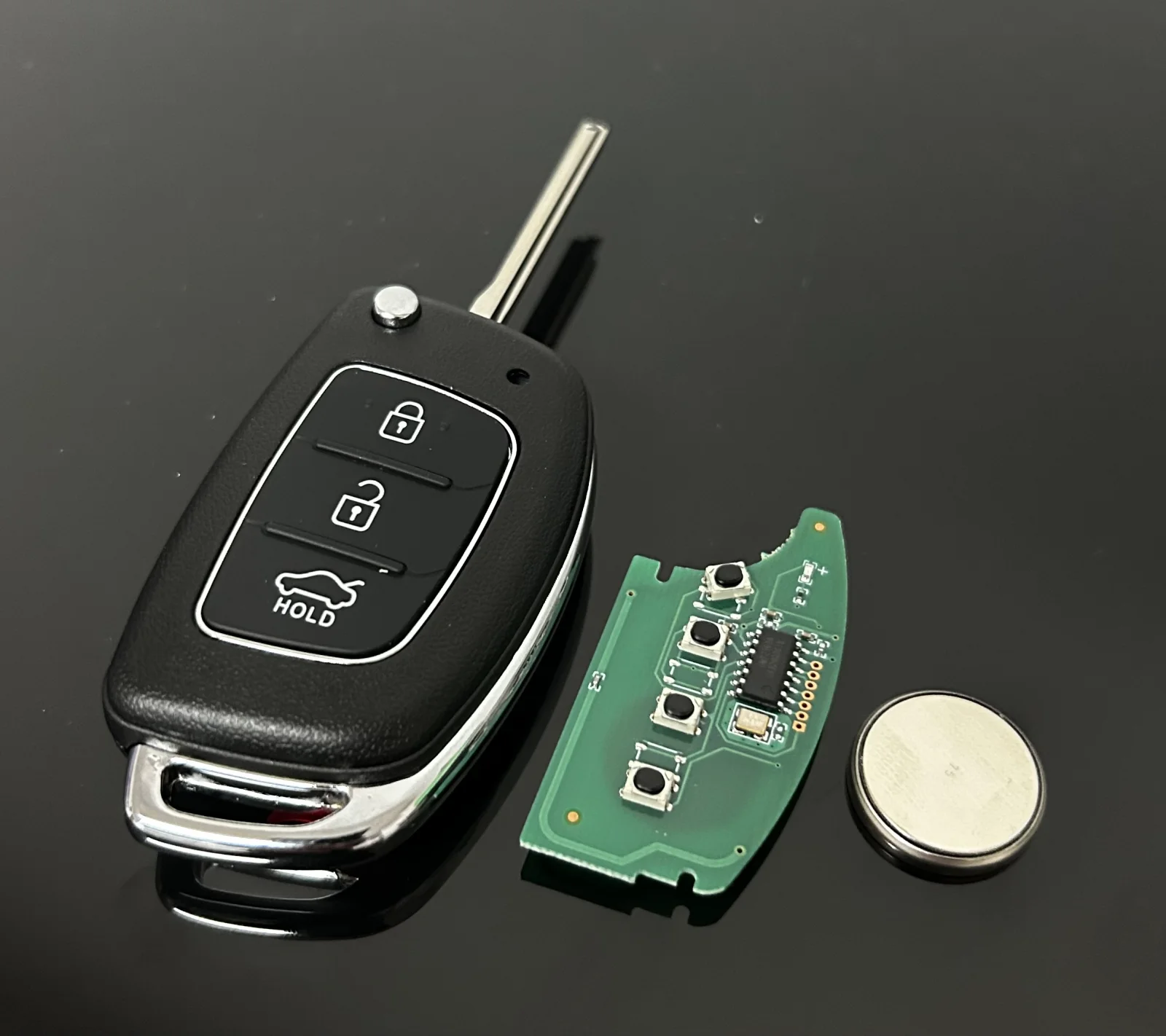 ORIGINAL Hyundai Schlüsselgehäuse + ELEKTRONIK Funk Fernbedienung Autoschlüssel KFZ Solaris ELANTRA Santa Fe i10 i20 i30 i35 i40 IX35 IX45