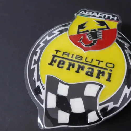 1x Abarth Tributo 595 ORIGINAL Emblem NEU Logo Schritzug 735524380 – Bild 5